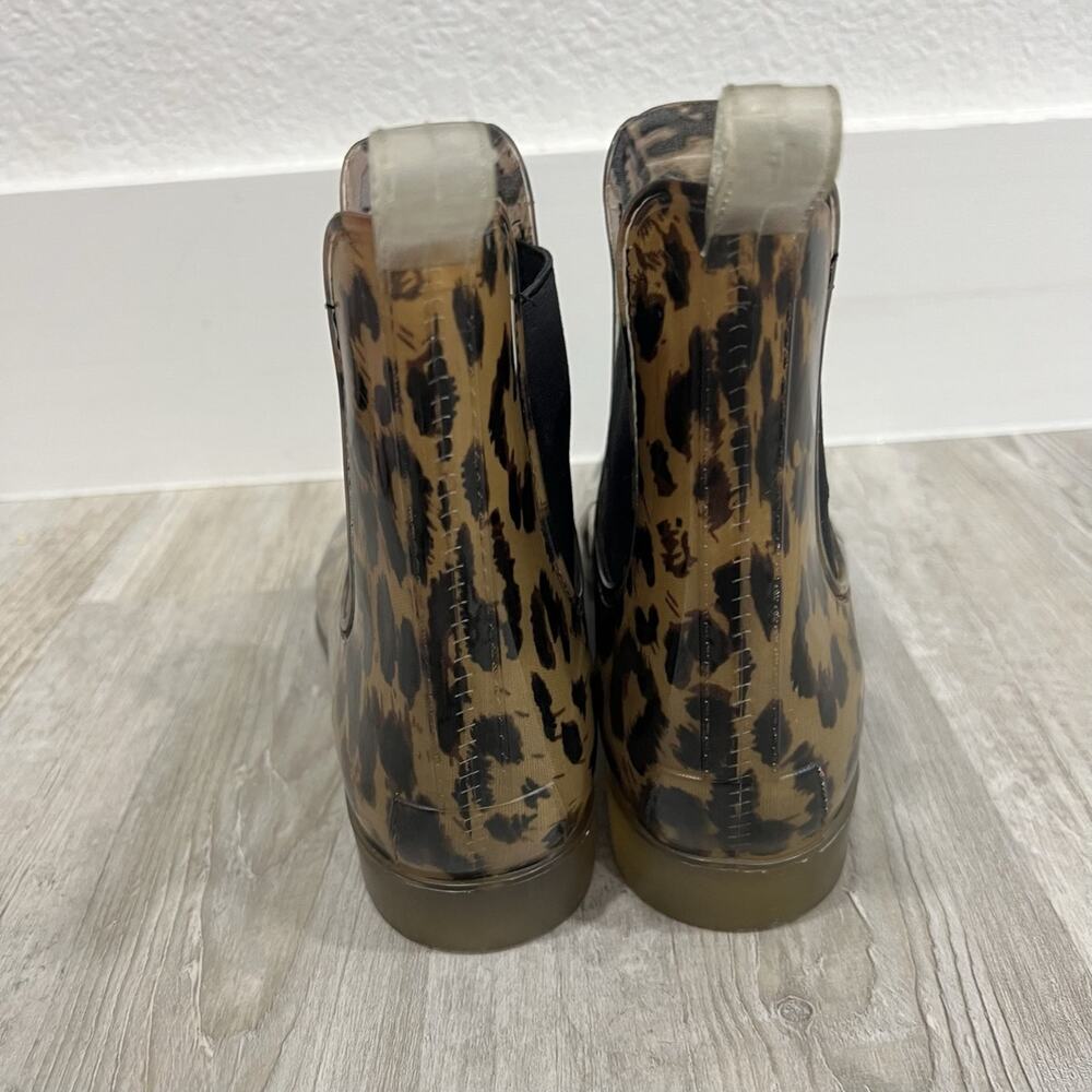 J. Crew Leopard Chelsea Boots Women's Pull-On Ankle Rain Snow Booties Size 9 - Picture 4 of 10